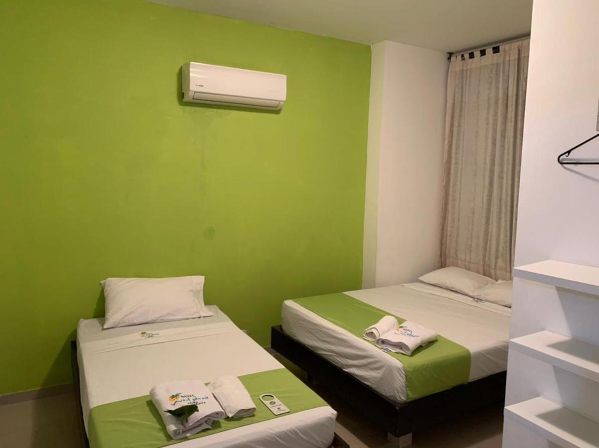 Hotel West Plaza Santa Marta  Exterior photo